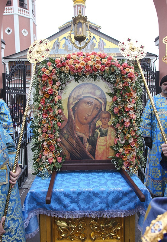 В Саратове пройдет традиционный крестный ход с Казанской иконой Божией Матери