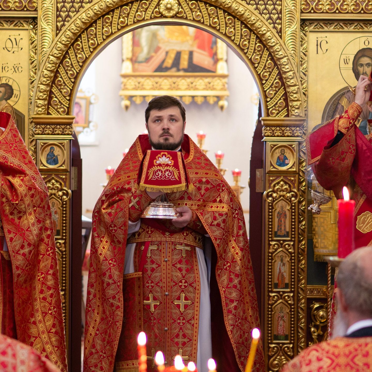 Неделя 3-я по Пасхе, святых жен-мироносиц