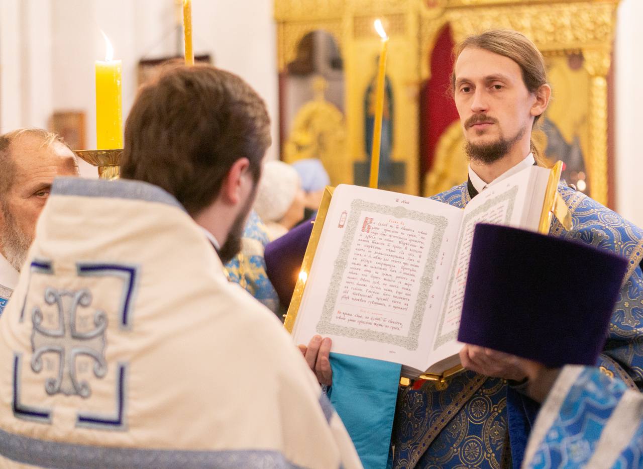 Неделя 26-я по Пятидесятнице. Всенощное бдение