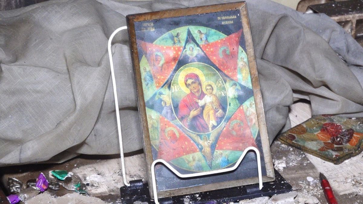 Завершен сбор для семьи гимназиста Димы Клочкова, потерявшей дом при пожаре